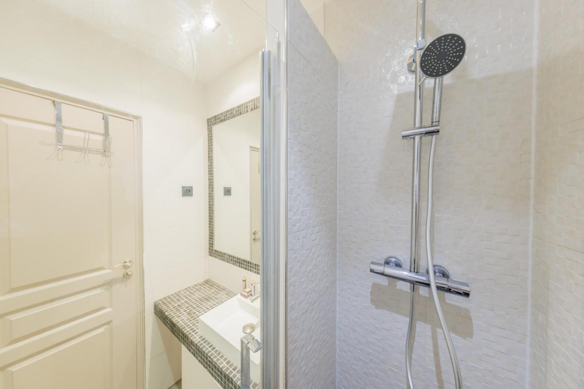 Cmg Residence Saint Lazare Paris Eksteriør bilde